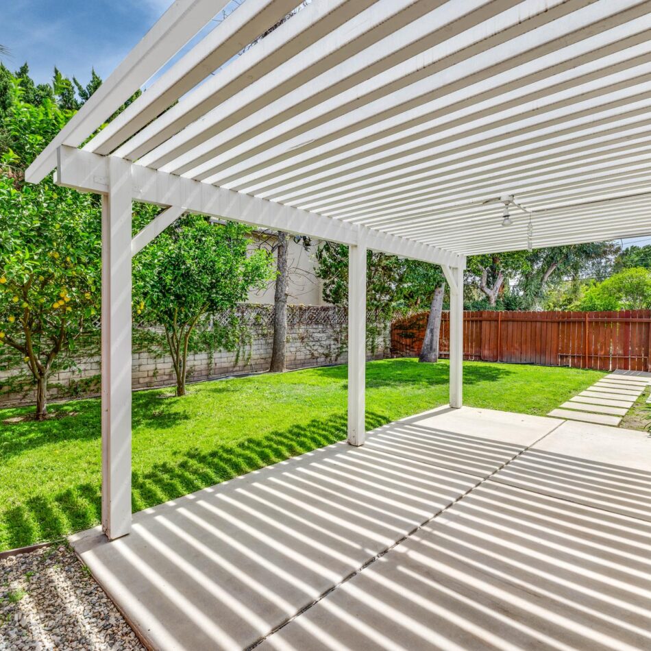 Transform Your Outdoor Space with a Beautiful Concrete Patio